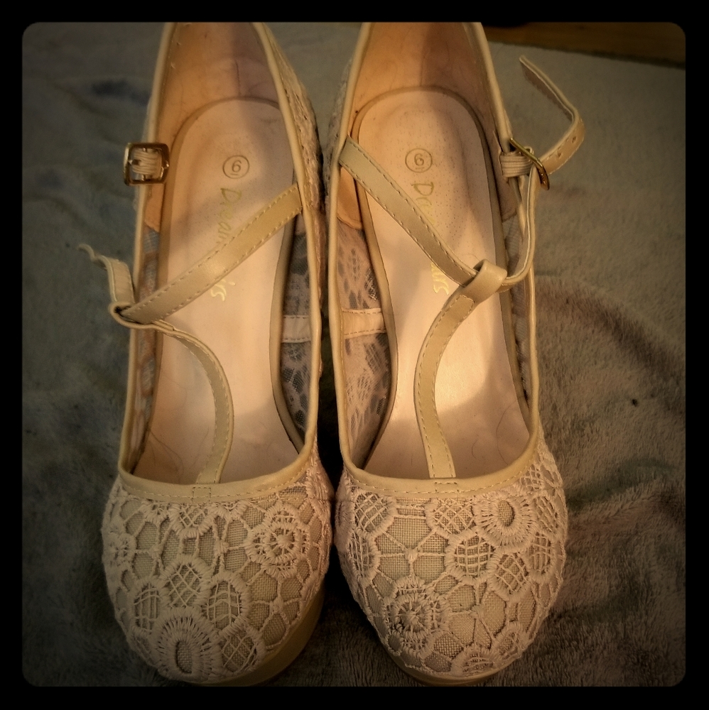 Dream Pairs Heels